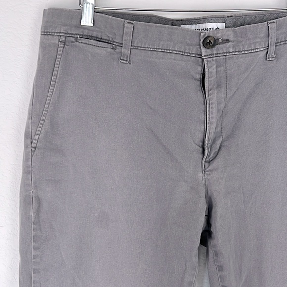 Amazon Essentials Men's Slim Jeans Gray Grey Office or Casual Size 36W 34L - Picture 2 of 5